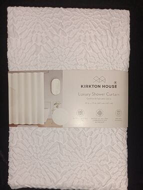 Kirkton House White Embossed Luxury Shower Curtain